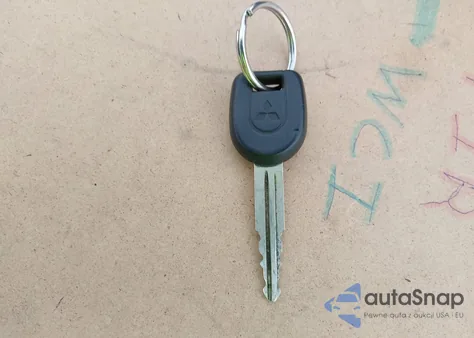 2001 Mitsubishi Montero Sport Es/Ls from USA, damaged, VIN JA4LS21H01P051380